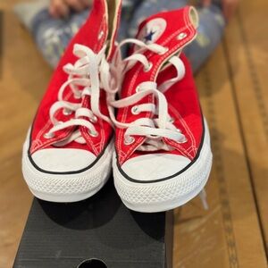 Converse Classic Red High-Tops